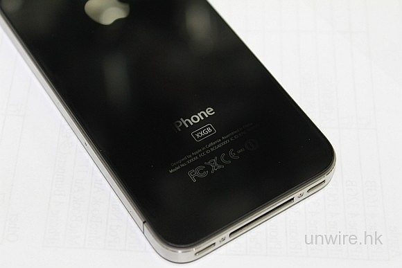 "64GB" iPhone 4