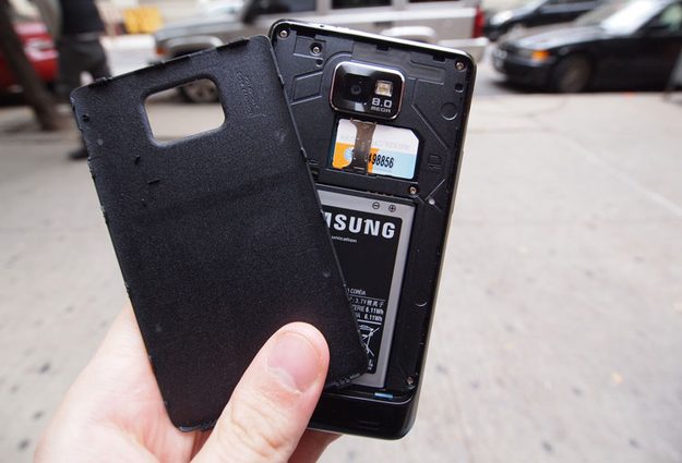 samsung-galaxy-s-ii-back-battery-camera-lens