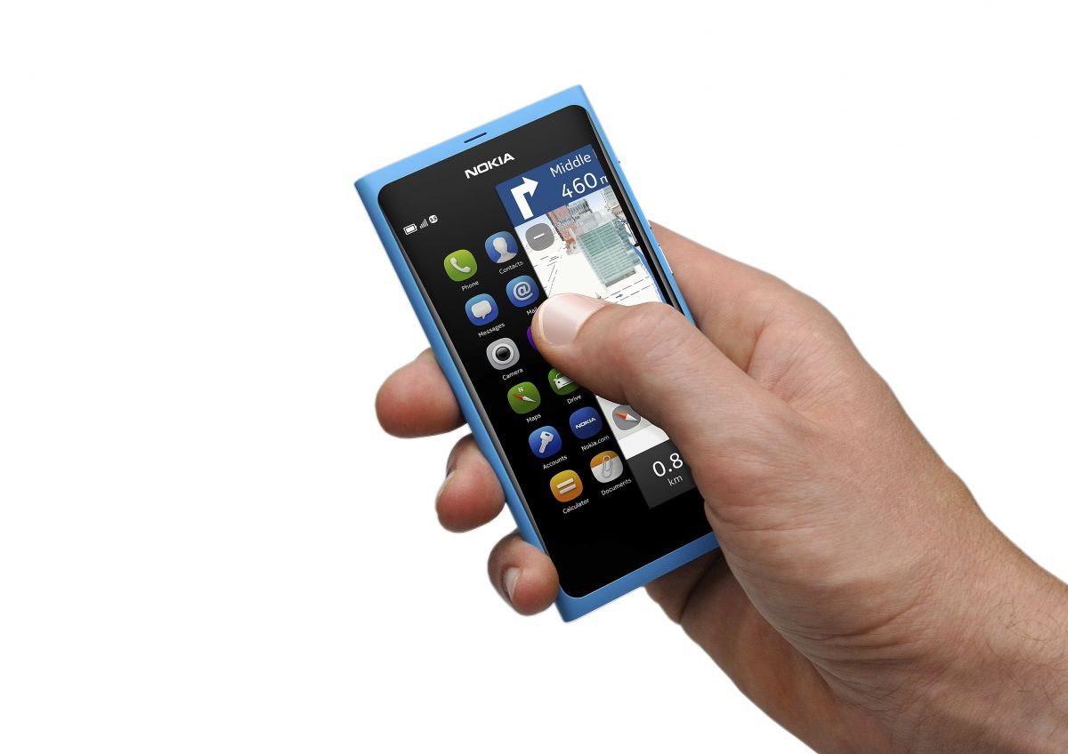 nokia debuts n9 the first and last meego phone 1200 11