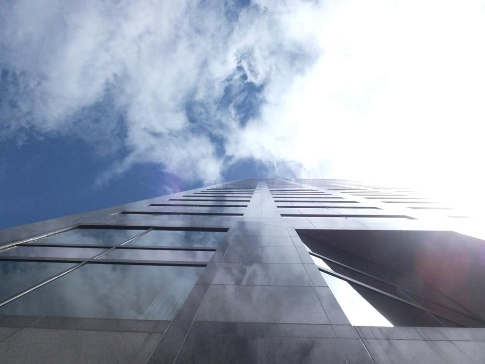 Fujifilm FinePix F770EXR Building and Sky