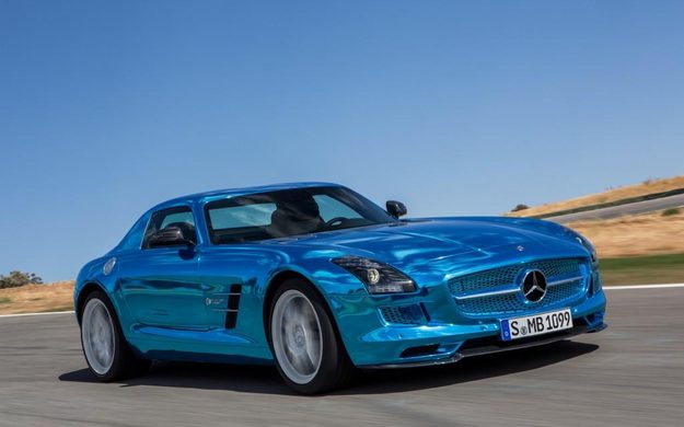 Mercedes-Benz SLS AMG Electric Drive front three-quarter motion view
