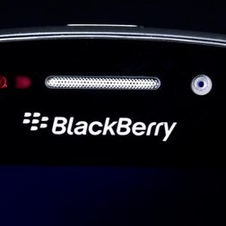 BlackBerry Q10 review top front