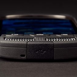 kyocera torque review phone bottom angle