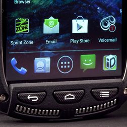 kyocera torque review phone bottom screen closeup