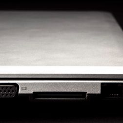 hp elitebook folio 9470m side ports