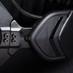 vmoda crossfade m100 cliqfold hinge
