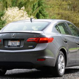 2013 acura ilx hybrid exterior back right
