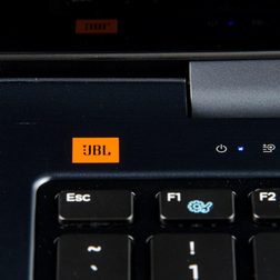 Samsung Ativ Book 5 review JBL logo