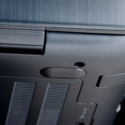 Samsung Ativ Book 5 review back right corner