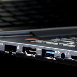 Samsung Ativ Book 5 review left ports