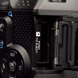 pentax k30 weather sealed digital dslr camera rechargeable li_ion battery macro