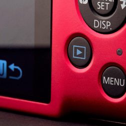 Canon Powershot ELPH 130IS buttons macro