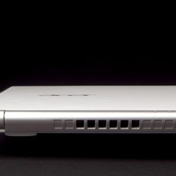 Acer Aspire S7 392 6411 back vent