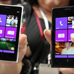 nokia lumia 1020 screens