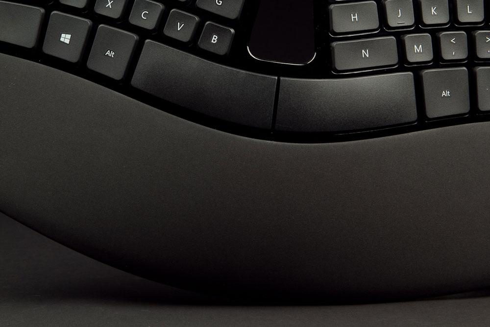 Microsoft Sculpt Ergonomic Keyboard wrist rest macro
