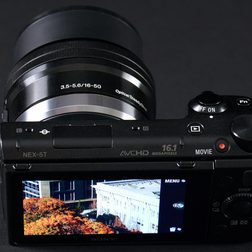 Sony NEX 5T back top