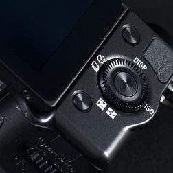 Sony NEX 5T camera rear dial