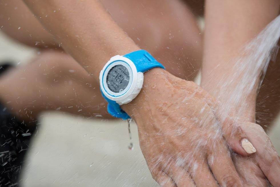 Magellan echo watch water resistant