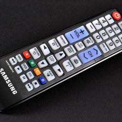 Samsung UN46FH6030F LED TV remote angle