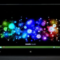 TOSHIBA Satellite Click fronton