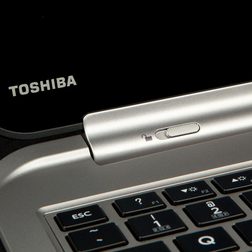 TOSHIBA Satellite Click inside corner