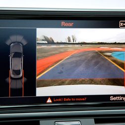 2014 Audi A7 TDI backup camera screen