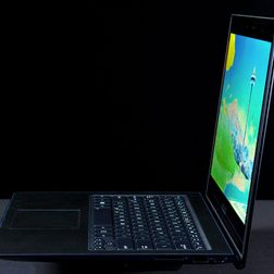 Asus UX301LADH71T Zenbook right side