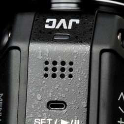 JVC Adixxion GC-XA2 grill