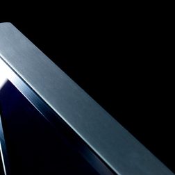 Samsung F9000 654KTV bezeltop