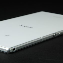 Sony-Xperia-Z-Ultra-angle