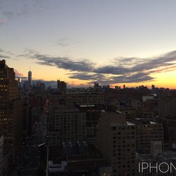 iPhone 5S city night