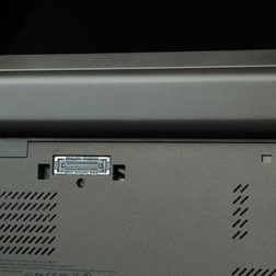 Lenovo Thinkpad X240 bottom angled