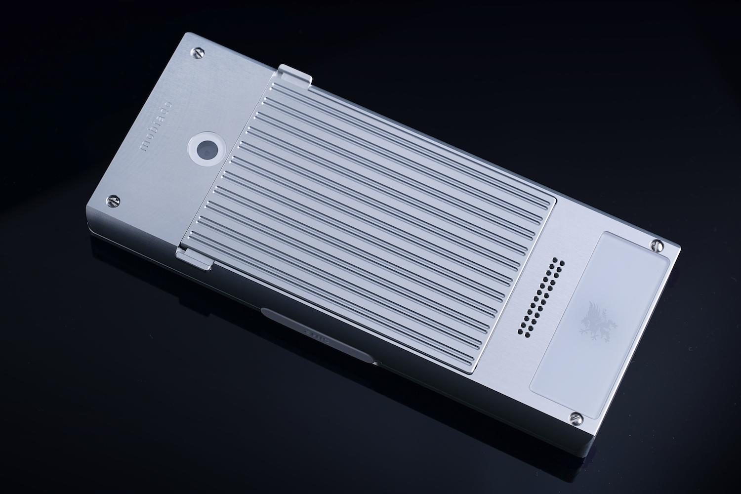 Mobiado Professional 3 AF Back