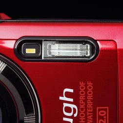 Olympus Stylus TG-3 flash full