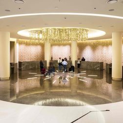marriott marquis hotel tech lobby