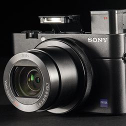 Sony Cybershot RX100 Mark III front angle