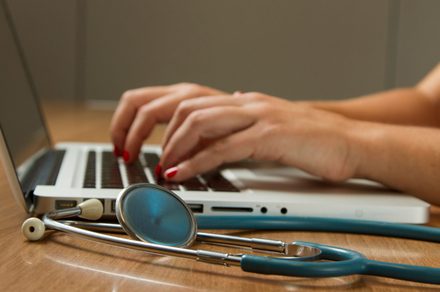 Australian government warns doctors over AI scribing tools as privacy and safety concerns grow