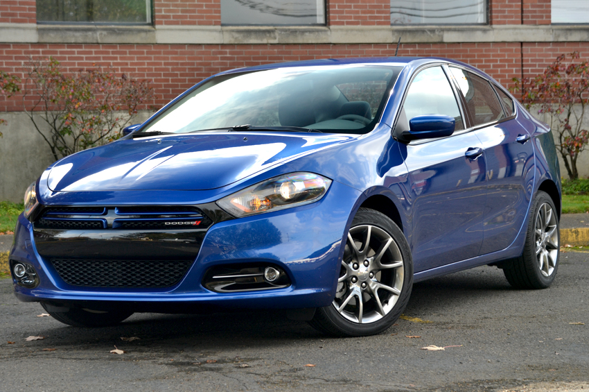 2013-Dodge-Dart-review-front-angle.jpg
