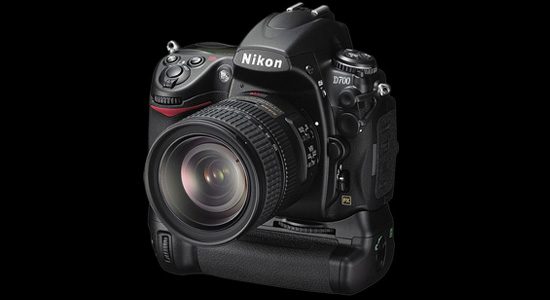 Nikon D700 with battery pack
