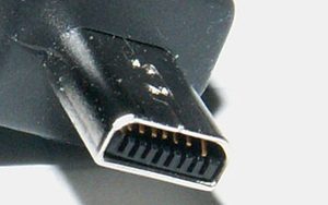 Micro USB (thumb)