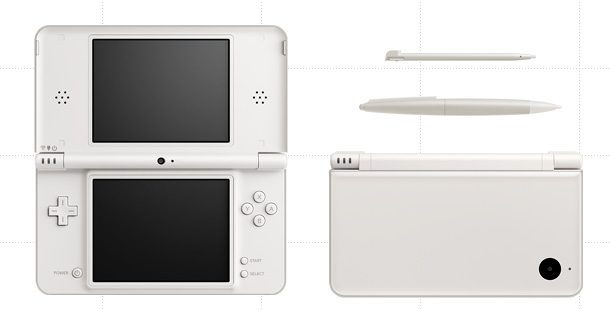 Nintendo DSi LL (natural white)