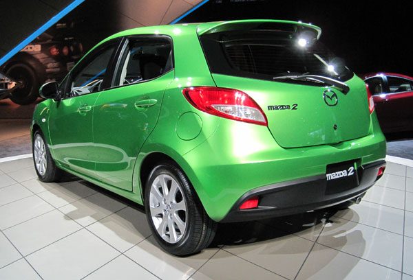 mazda_mazda2_2011_02