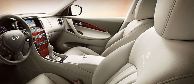 Infiniti-EX35-4