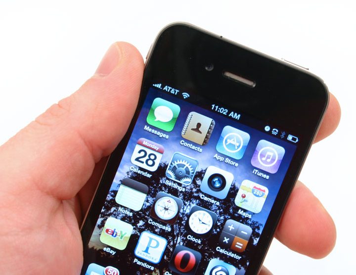 Apple iPhone 4.