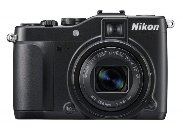 Nikon P7000