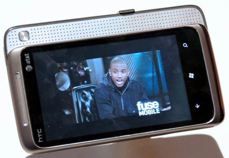HTC Surround