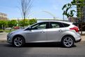 2012 Ford Focus SEL Review side park
