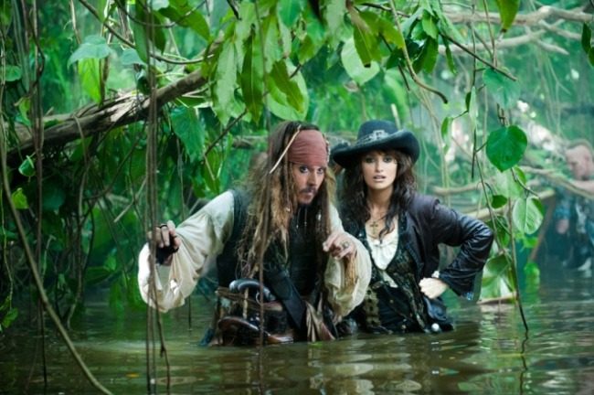 piratesofthecaribbeanonstrangertidessuperbowl