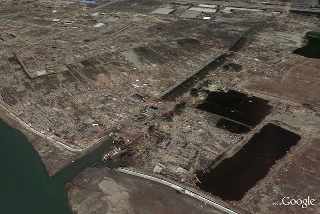 google-satellite-japan-earthquake-damage-shot