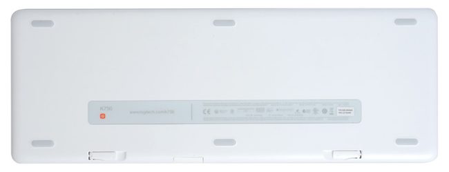 Logitech K750